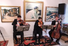 В честь 90-летия Таира Салахова VTB Bank (Азербайджан) презентовал календарь 2019 года с картинами мастера (ФОТО)