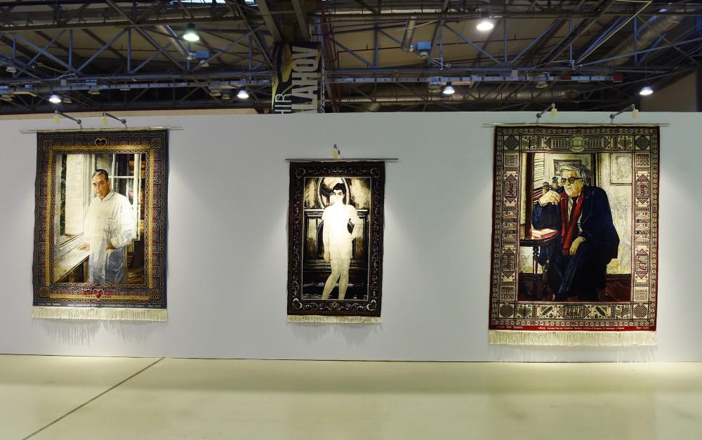 Президент Ильхам Алиев и Первая леди Мехрибан Алиева ознакомились с выставкой в связи с 90-летним юбилеем народного художника Таира Салахова (ФОТО)