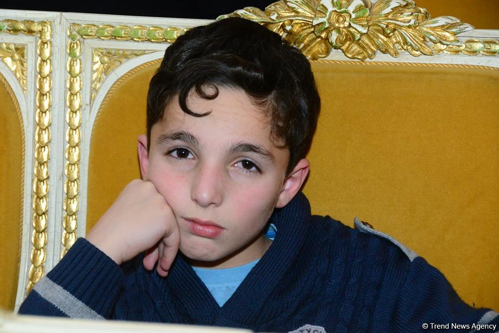 Время добрых дел: благотворительный концерт и ярмарка в Баку (ФОТО)