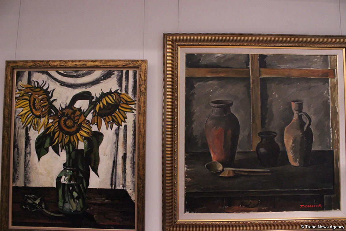 В честь 90-летия Таира Салахова VTB Bank (Азербайджан) презентовал календарь 2019 года с картинами мастера (ФОТО)