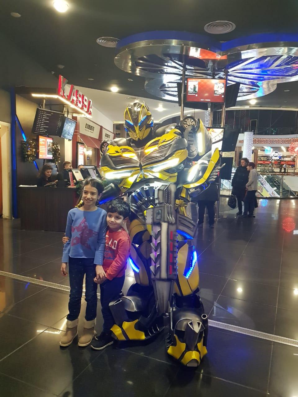 В Баку появились девушки-лучницы из Шервудского леса (ВИДЕО, ФОТО)