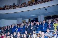 При организации Фонда Гейдара Алиева в Пекине прошел азербайджано-китайский концерт дружбы (ФОТО)