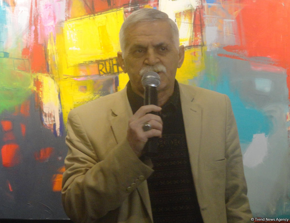 Душа и лучики солнца: выставка работ  Рухуллы Гасанзаде (ФОТО)