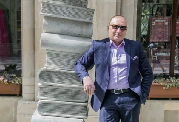 Азербайджанский писатель удостоен "Медали Пушкина"  Российского союза писателей