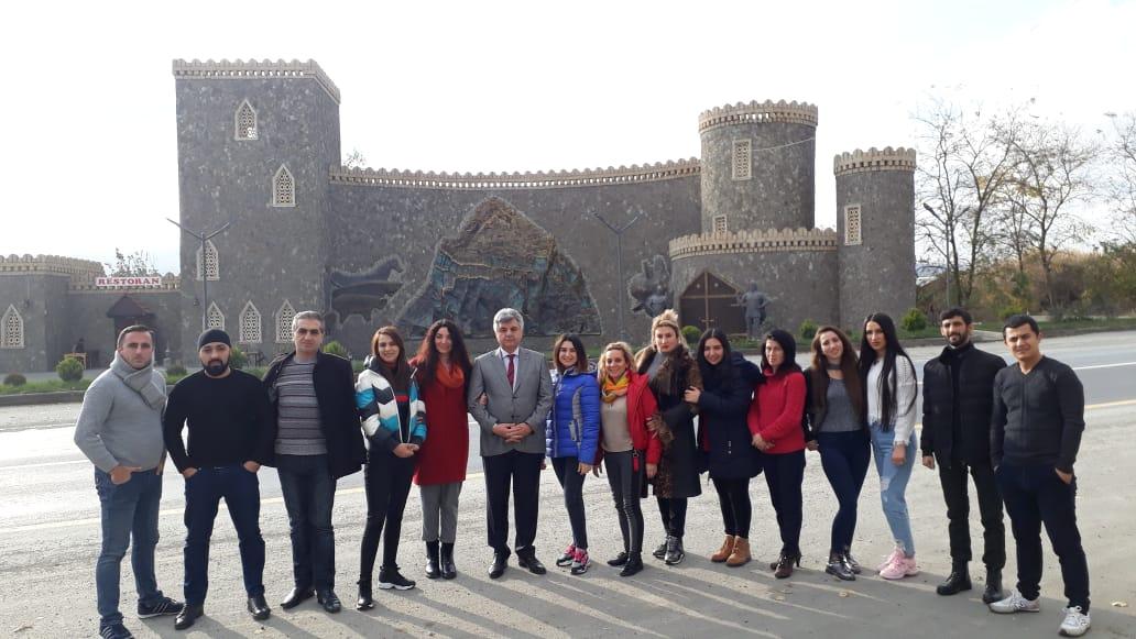 Иреванский театр выступил с гастролями в регионах Азербайджана (ФОТО)