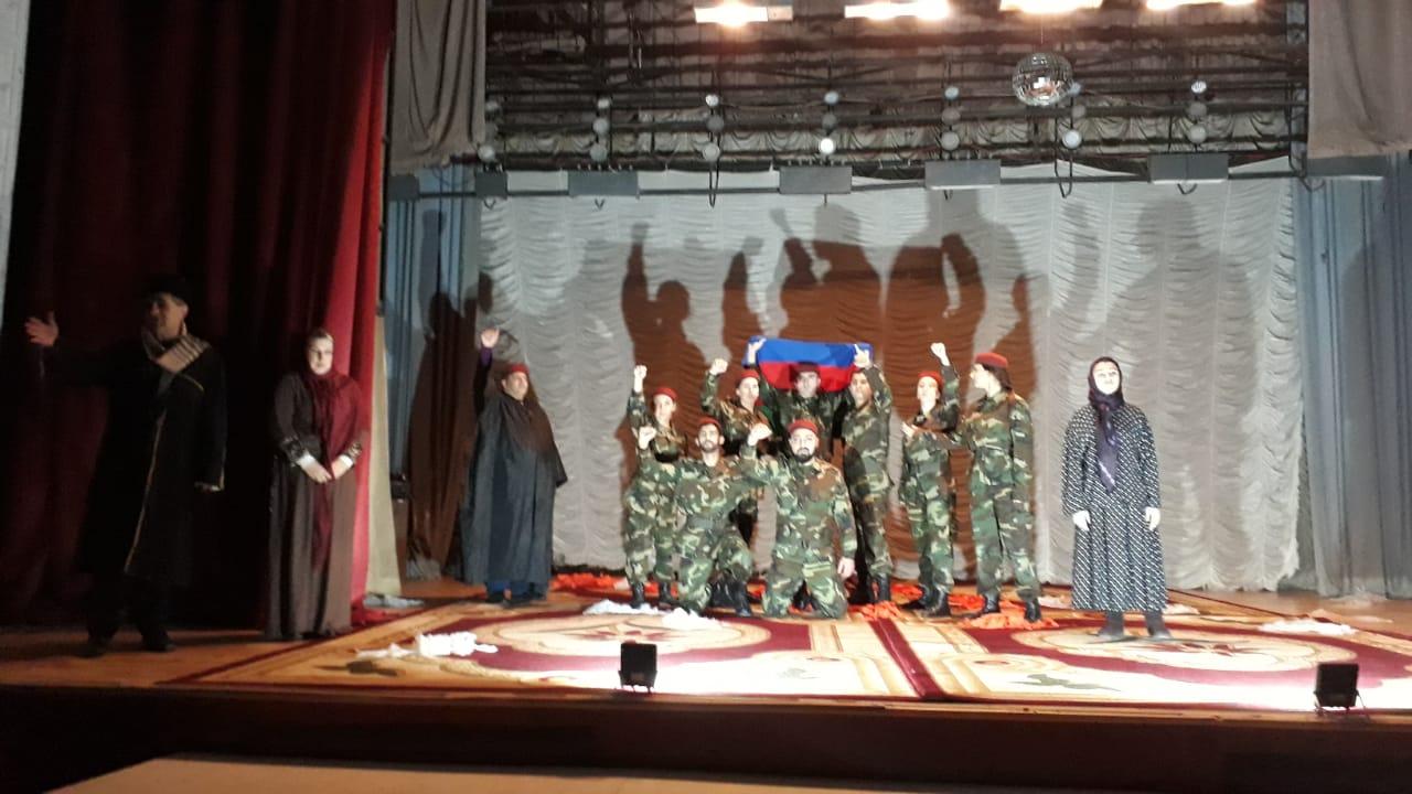 Иреванский театр выступил с гастролями в регионах Азербайджана (ФОТО)