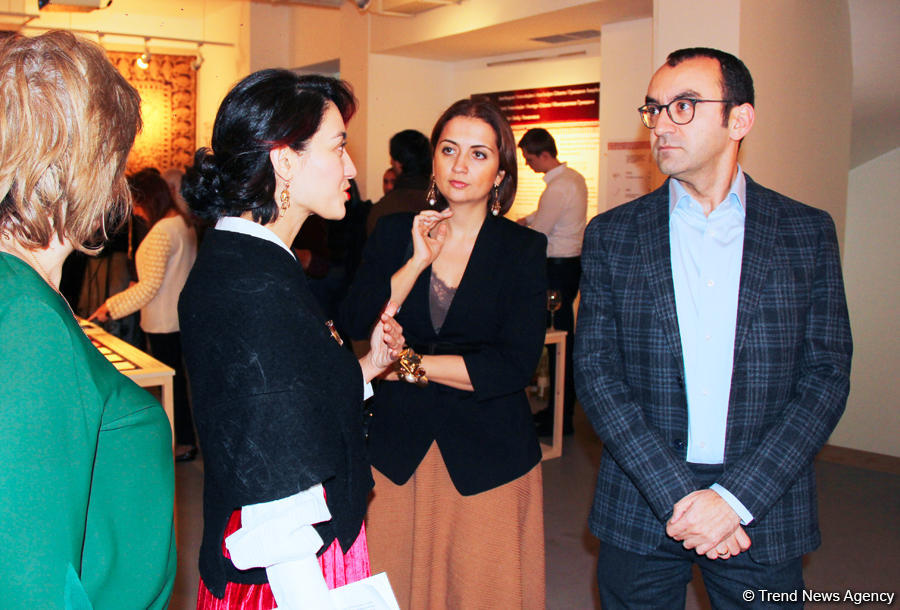 В Баку открылась экспозиция старинных кялагаи – вчера, сегодня, завтра (ФОТО)