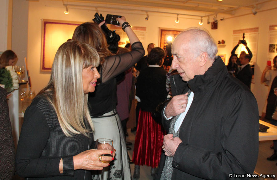 В Баку открылась экспозиция старинных кялагаи – вчера, сегодня, завтра (ФОТО)