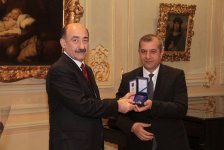 В Баку состоялась торжественная церемония награждения деятелей культуры (ФОТО)