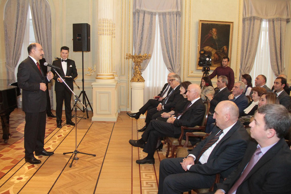 В Баку состоялась торжественная церемония награждения деятелей культуры (ФОТО)