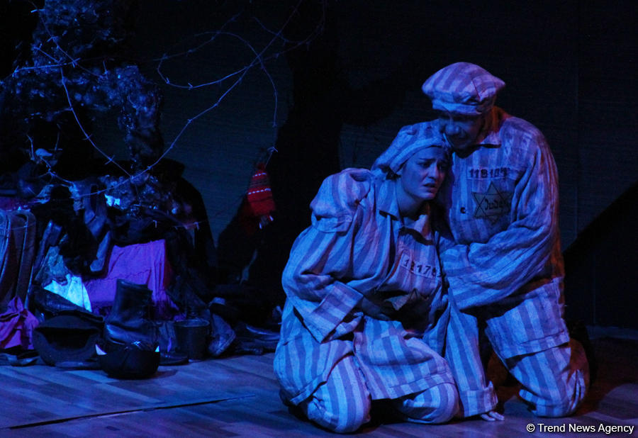 В поисках смысла: "Балтийский дом" азербайджанского режиссера в России (ФОТО)