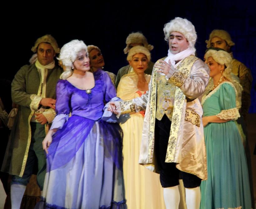 Трагическая любовь и несбывшиеся мечты в Баку (ФОТО)