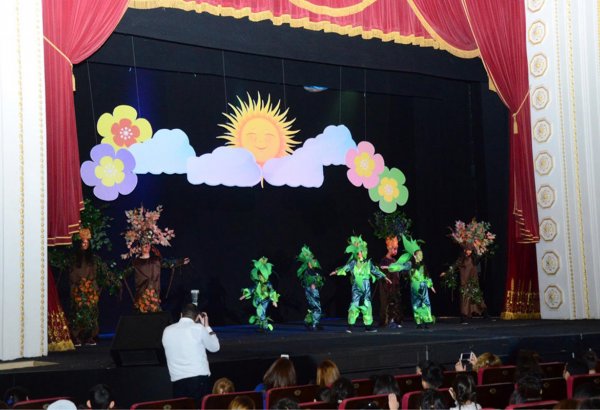 В Культурном центре СГБ представлен детский спектакль о приключениях Тыг-тыг ханым (ФОТО)