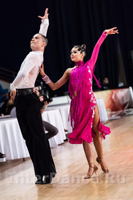 Танцоры Азербайджана стали победителями WDSF International в Москве (ФОТО)