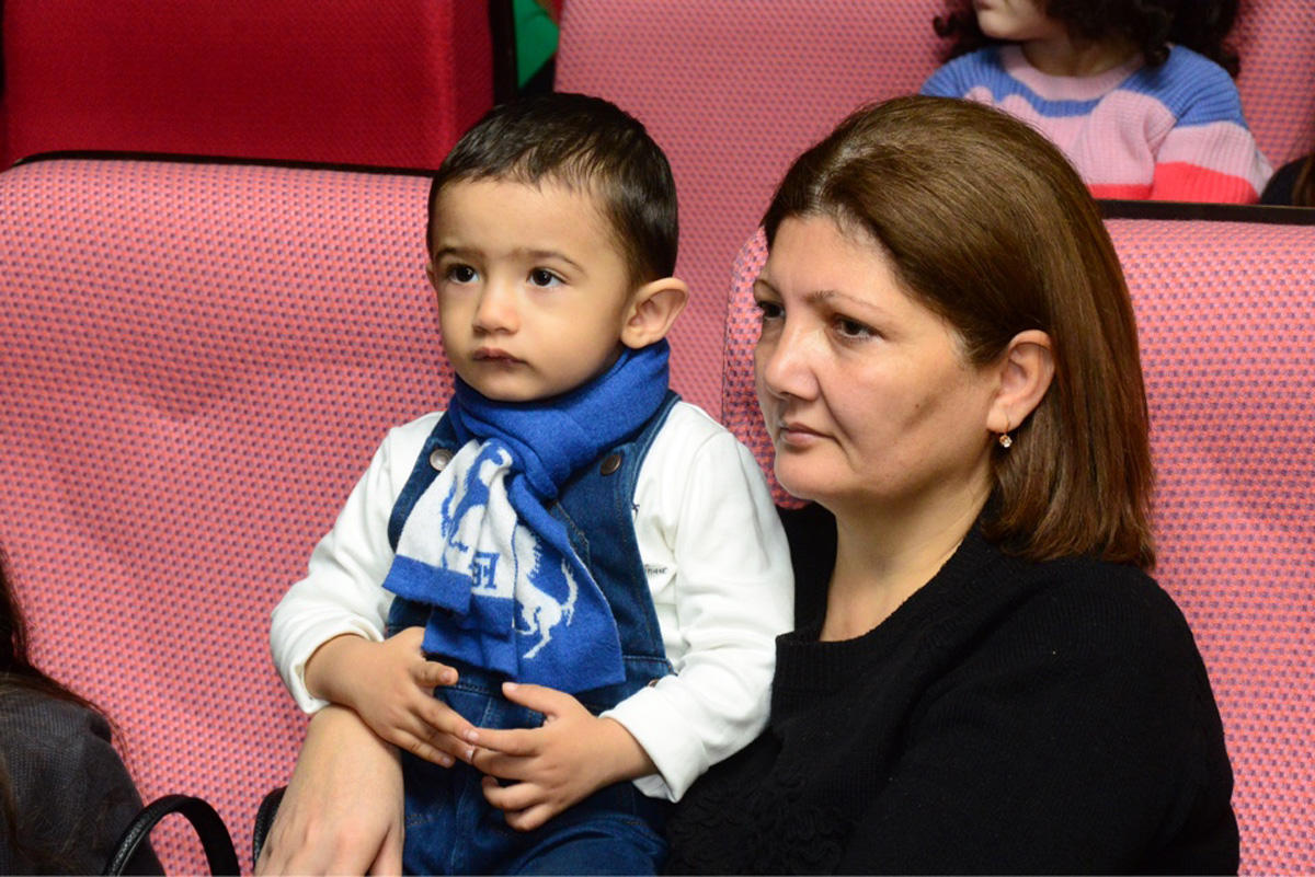 В Культурном центре СГБ представлен детский спектакль о приключениях Тыг-тыг ханым (ФОТО)