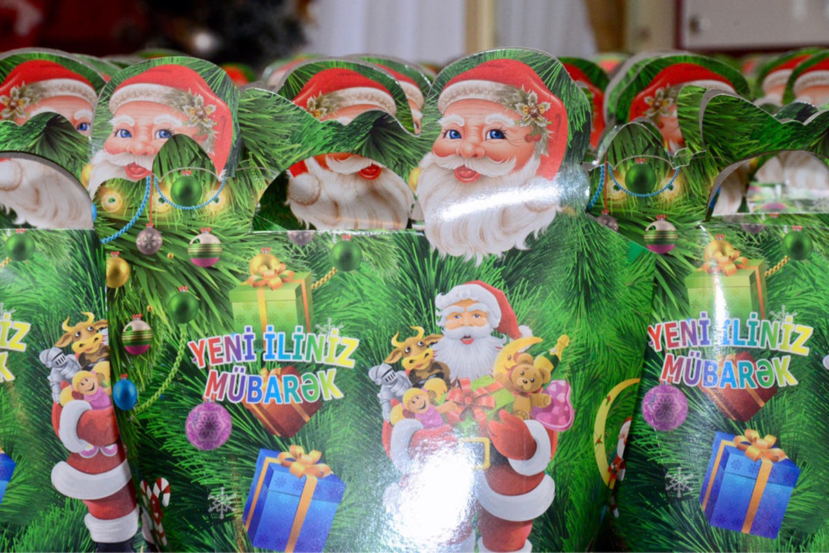 В Культурном центре СГБ представлен детский спектакль о приключениях Тыг-тыг ханым (ФОТО)