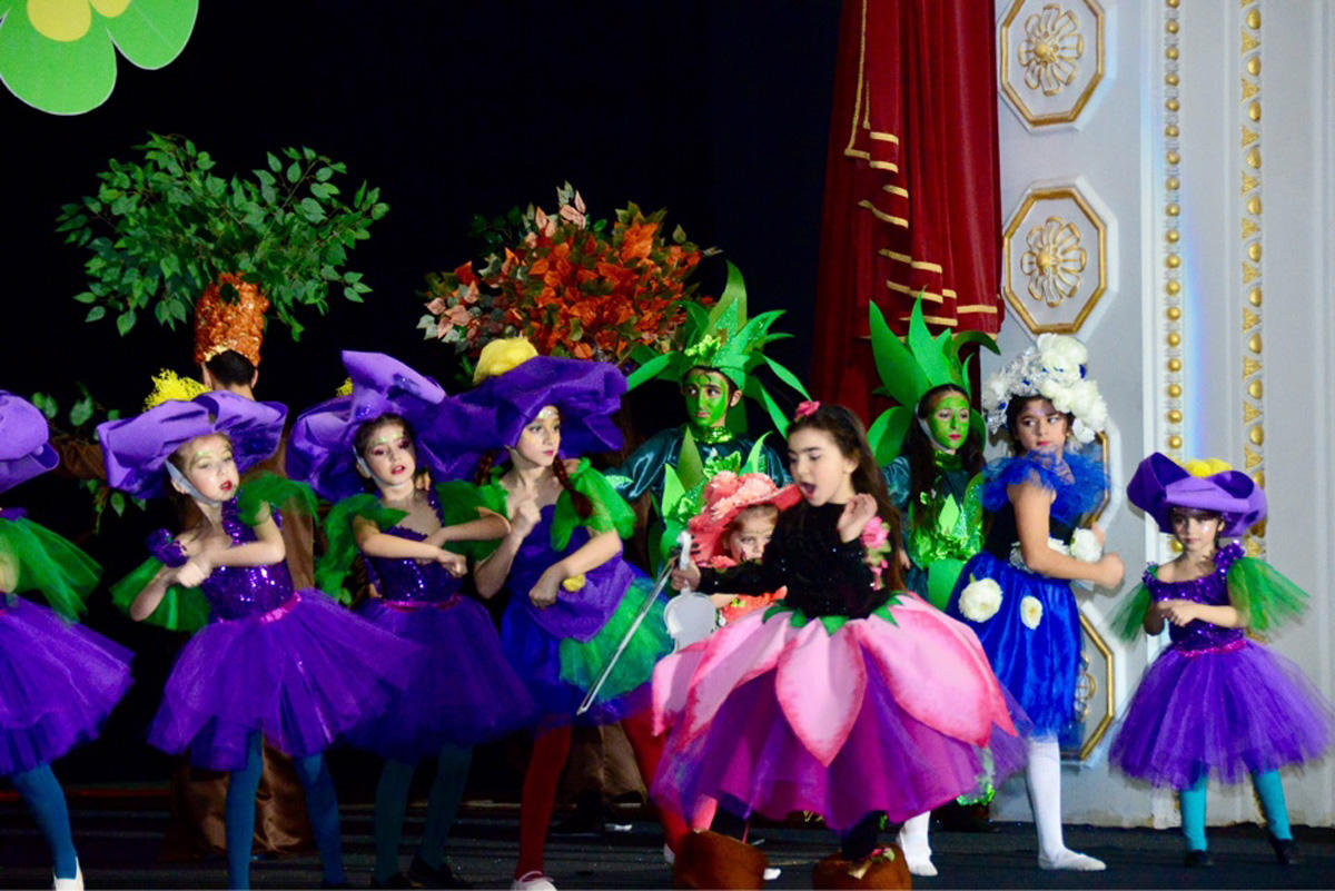 В Культурном центре СГБ представлен детский спектакль о приключениях Тыг-тыг ханым (ФОТО)