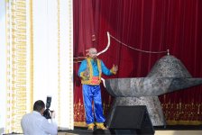 В Культурном центре СГБ представлен детский спектакль о приключениях Тыг-тыг ханым (ФОТО)