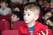 В Культурном центре СГБ представлен детский спектакль о приключениях Тыг-тыг ханым (ФОТО)