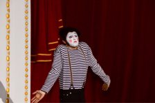 В Культурном центре СГБ представлен детский спектакль о приключениях Тыг-тыг ханым (ФОТО)