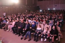 Любимые песни и новогоднее настроение для азербайджанских зрителей (ФОТО)