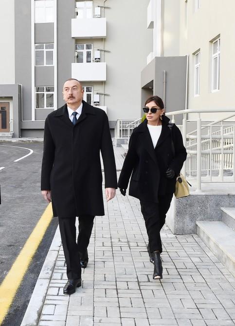 Президент Ильхам Алиев и Первая леди Мехрибан Алиева приняли участие в открытии Ясамальского жилого комплекса (ФОТО)