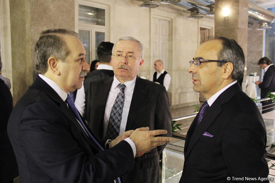 В Баку торжественно отметили юбилей заслуженного архитектора Азербайджана Эльбая Гасымзаде (ФОТО)