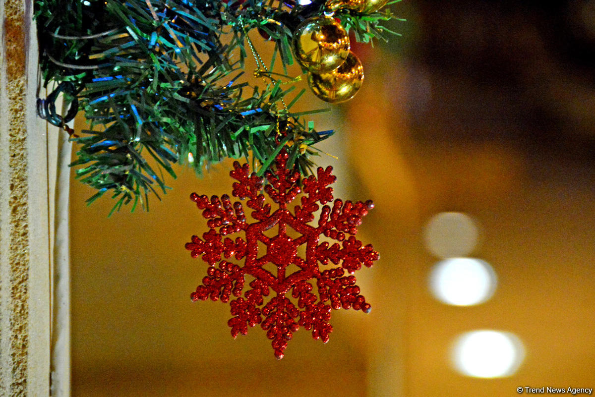 Баку в праздничном убранстве (Фотосессия)