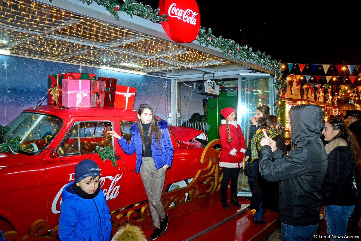 Баку в праздничном убранстве (Фотосессия)