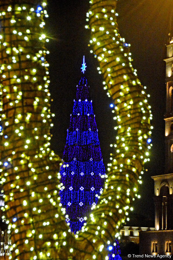 Баку в праздничном убранстве (Фотосессия)