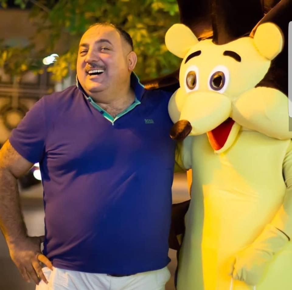 В Баку появился новогодний Ёжик – Дед Мороз и Снегурочка отдыхают (ВИДЕО, ФОТО)