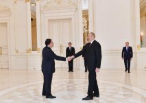 Президент Ильхам Алиев принял верительные грамоты новых послов Саудовской Аравии и Бразилии (ФОТО)