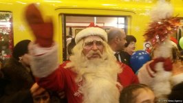 Бакинский метрополитен порадовал детей по случаю Нового года (ФОТО)