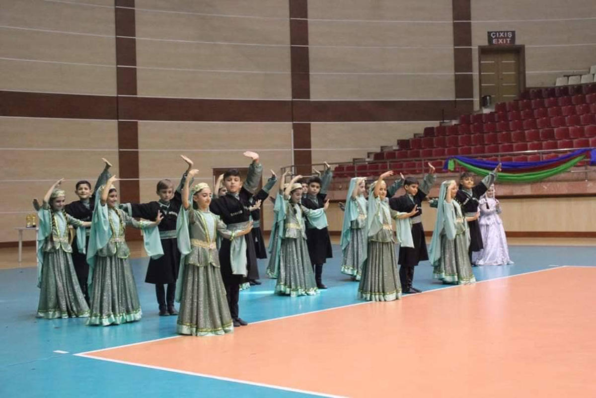 "Международное искусство надежды" в Баку выявит лучших (ФОТО)