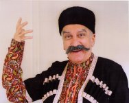 Ильхам Намиг Кямал отмечает юбилей на позитиве: Надо ежедневно заново рождаться (ФОТО)