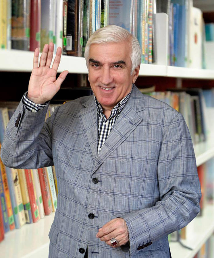 Ильхам Намиг Кямал отмечает юбилей на позитиве: Надо ежедневно заново рождаться (ФОТО)