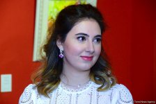 Праздник искусства: в Баку открылась выставка Фидан Алиевой "Жажда жизни" (ФОТО)
