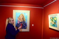 Праздник искусства: в Баку открылась выставка Фидан Алиевой "Жажда жизни" (ФОТО)