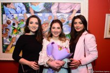 Праздник искусства: в Баку открылась выставка Фидан Алиевой "Жажда жизни" (ФОТО)