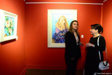 Праздник искусства: в Баку открылась выставка Фидан Алиевой "Жажда жизни" (ФОТО)