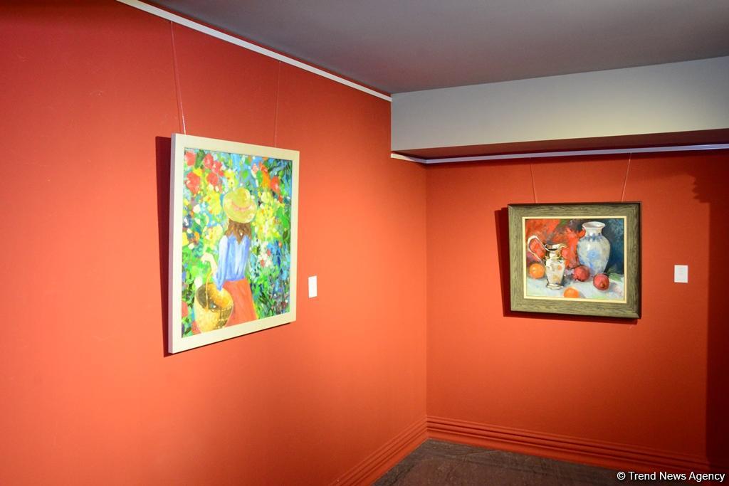 Праздник искусства: в Баку открылась выставка Фидан Алиевой "Жажда жизни" (ФОТО)
