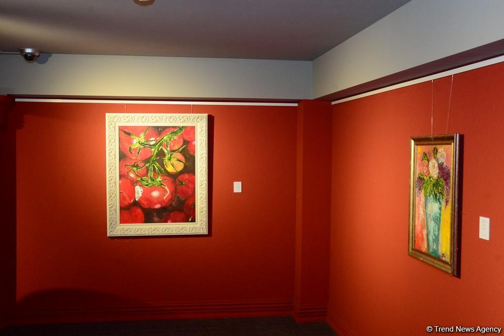 Праздник искусства: в Баку открылась выставка Фидан Алиевой "Жажда жизни" (ФОТО)