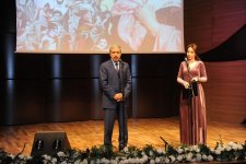 Зима, тепло, ностальгия…Амалия Панахова…Жизнь продолжается… (ФОТО)