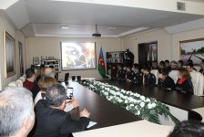 В Баку представлен фильм "Alı Zirvəsi" о герое-журналисте (ФОТО)