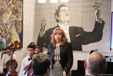 Эйюб Гулиев провел вечер с талантливыми учениками школы имени Рафига Бабаева (ВИДЕО, ФОТО)