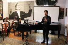 Эйюб Гулиев провел вечер с талантливыми учениками школы имени Рафига Бабаева (ВИДЕО, ФОТО)