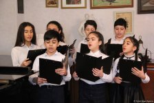 Эйюб Гулиев провел вечер с талантливыми учениками школы имени Рафига Бабаева (ВИДЕО, ФОТО)