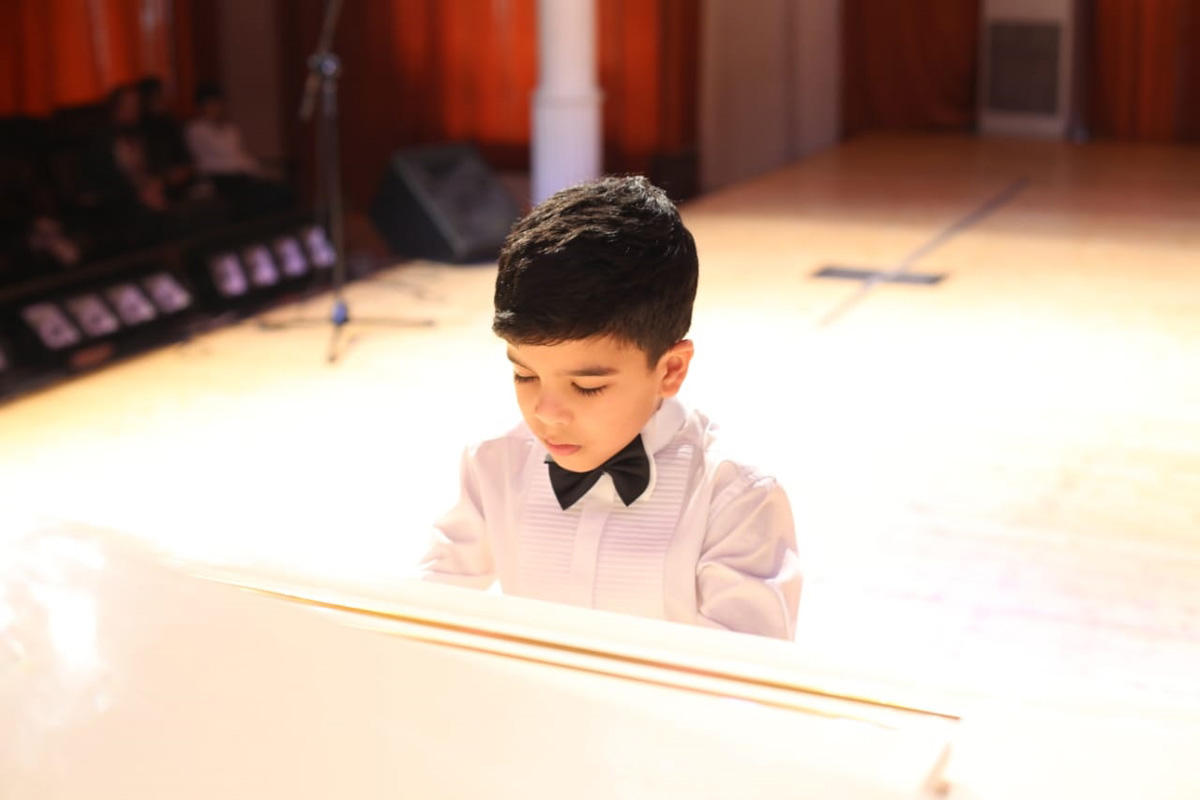 В Баку определены победители международного конкурса Ümid 2019 (ФОТО)