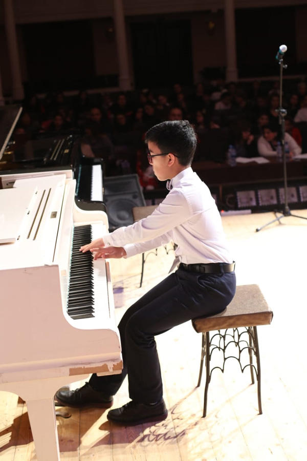 В Баку определены победители международного конкурса Ümid 2019 (ФОТО)