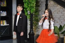 Я Азербайджанец! Джавид Шахбазбеков выразил любовь к Родине стихами, музыкой и постановкой (ФОТО)